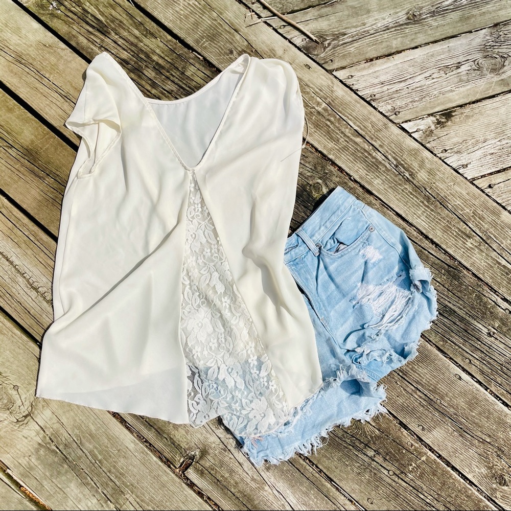 NWOT! Francesca’s Lace Back Top